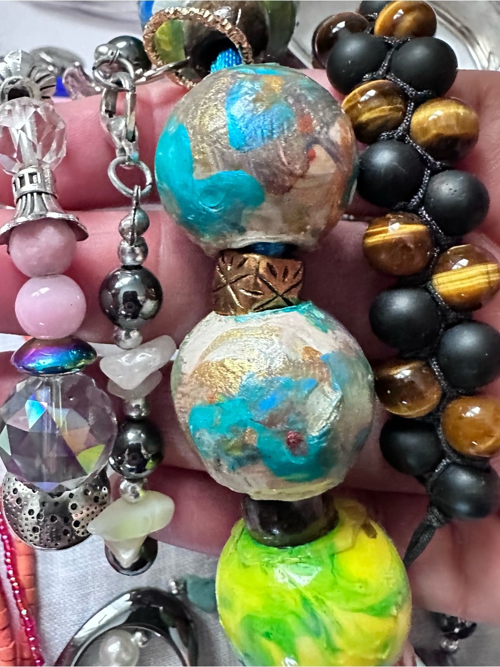 RANDOM JEWELRY LOT
GRAB BAG, MIXED JEWELRY 
Mixed 1-2 lbs, new, used & handmade